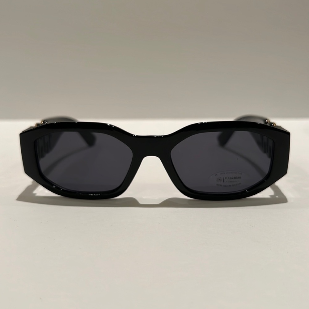 Fashion 90’s sunglasses